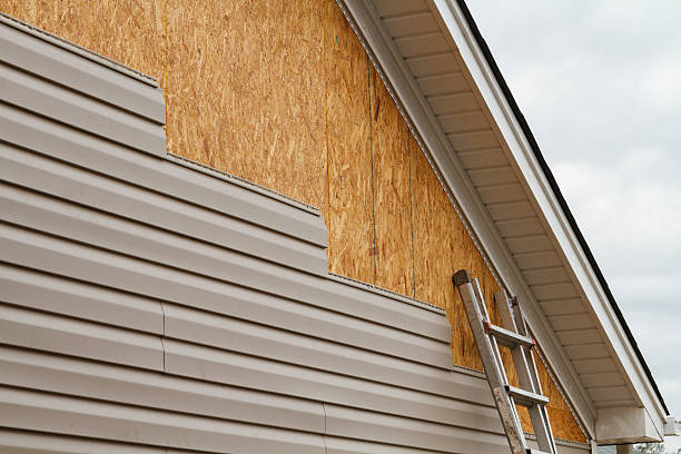 24/7 Emergency Siding Contractor experts in Broomall, PA